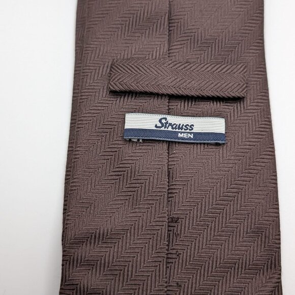 Strauss Men 100% Silk Brown Herringbone Necktie Tie - Picture 2 of 3